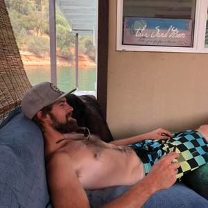 Meet your Posher, Thomas